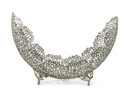 Object, Coral-Moon Half Shaped (Size M)